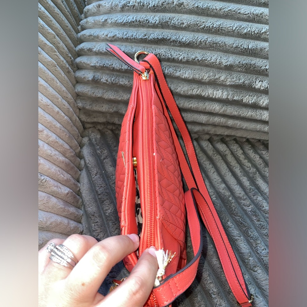 NWT Jessica Simpson coral crossbody - Picture 3 of 12